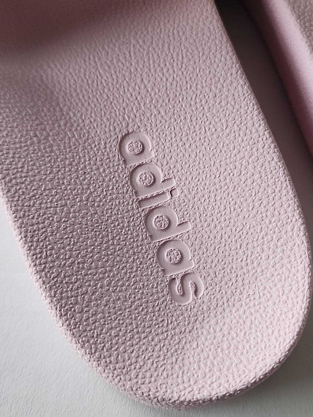 Adidas Adilette Showerpink Leopard Slip On Sandal Slides, Size  US 4 - Picture 2 of 8